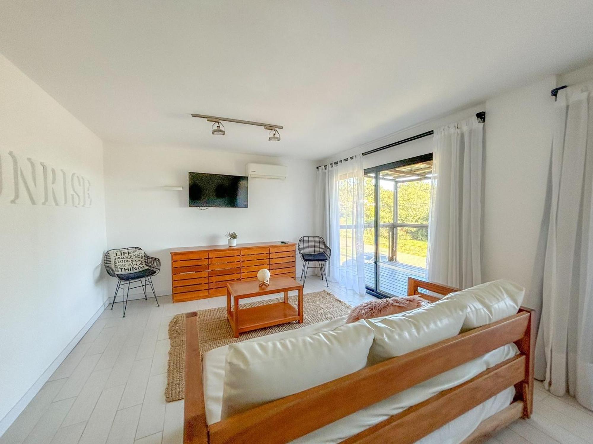 La Bonita Suites Punta Colorada Room photo